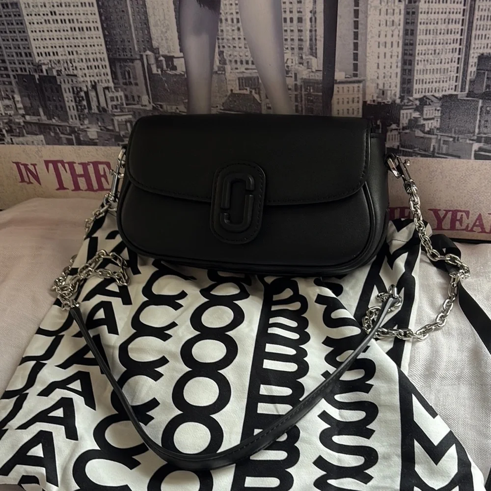 Marc Jacobs Black Crossbody Bag - Picture 2 of 16